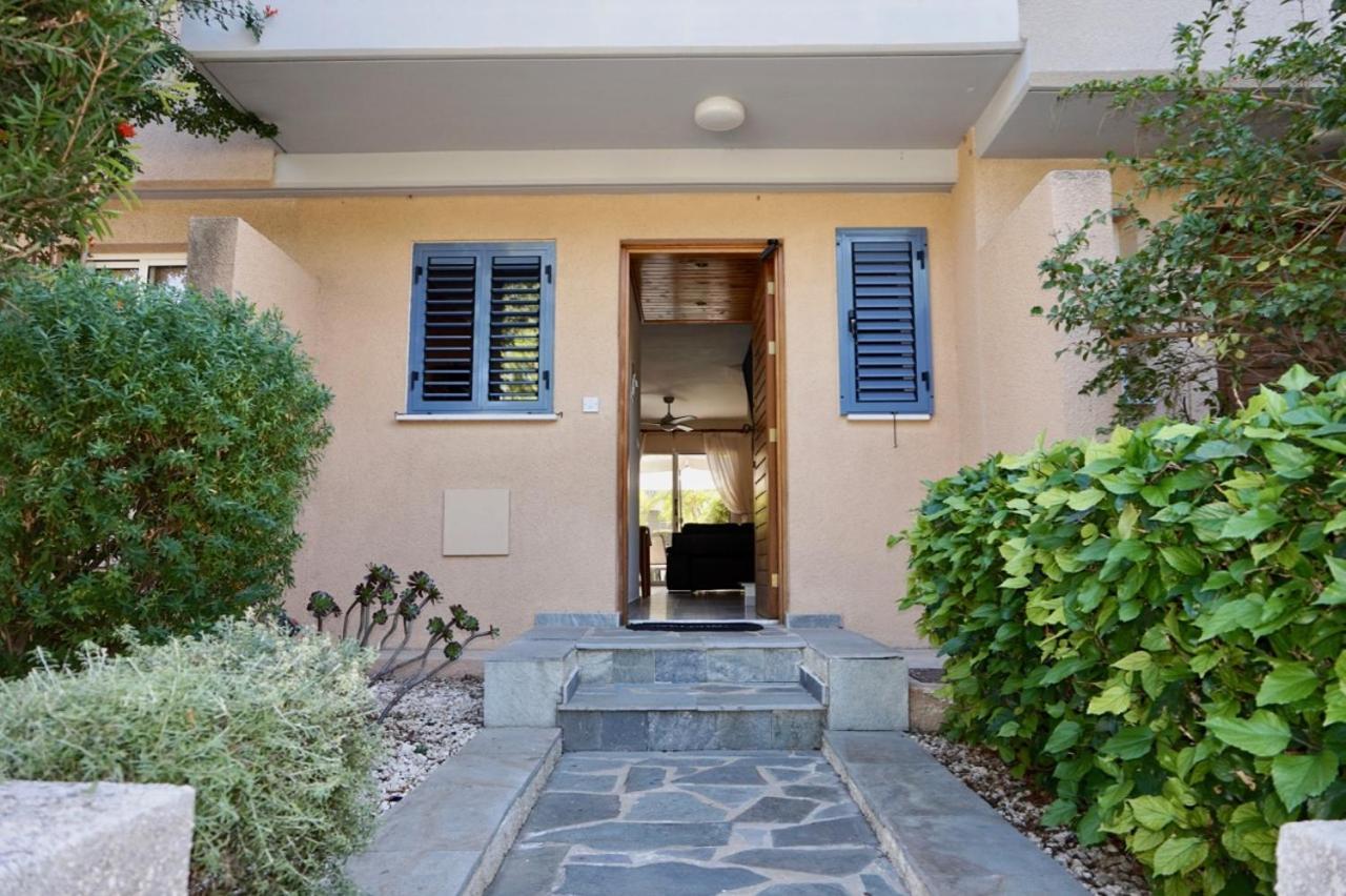 Villa Ilios In Kato Paphos Exteriör bild