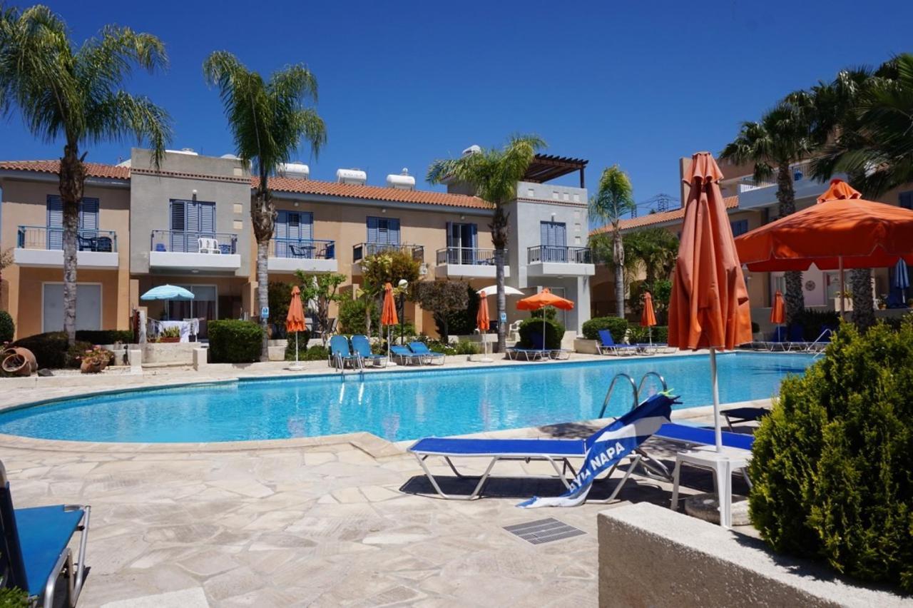 Villa Ilios In Kato Paphos Exteriör bild